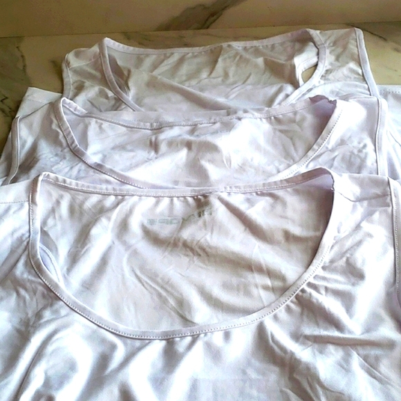 DEVOPS 3 Pk Muscle Dri Fit Compression Tank Top 2 White 1 White w/ Grey Trim 2XL - Picture 4 of 11